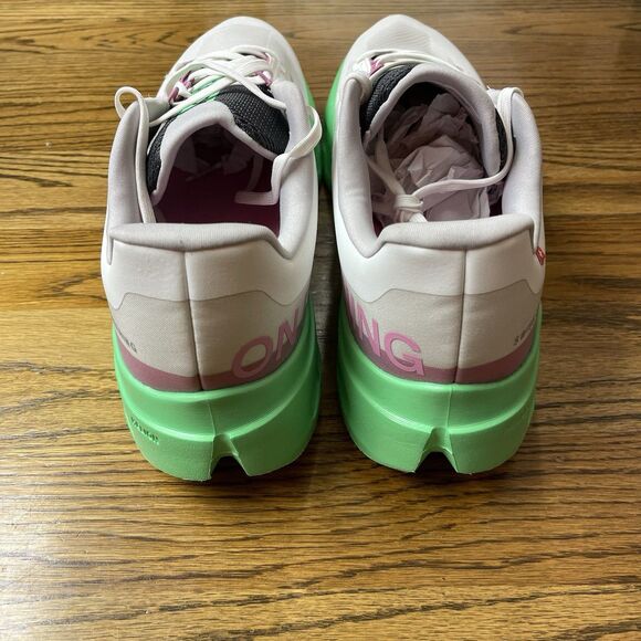 On Cloud Cloudsurfer Next Shoes Wolf Honeydew White Green Mens Size 11 12 14
